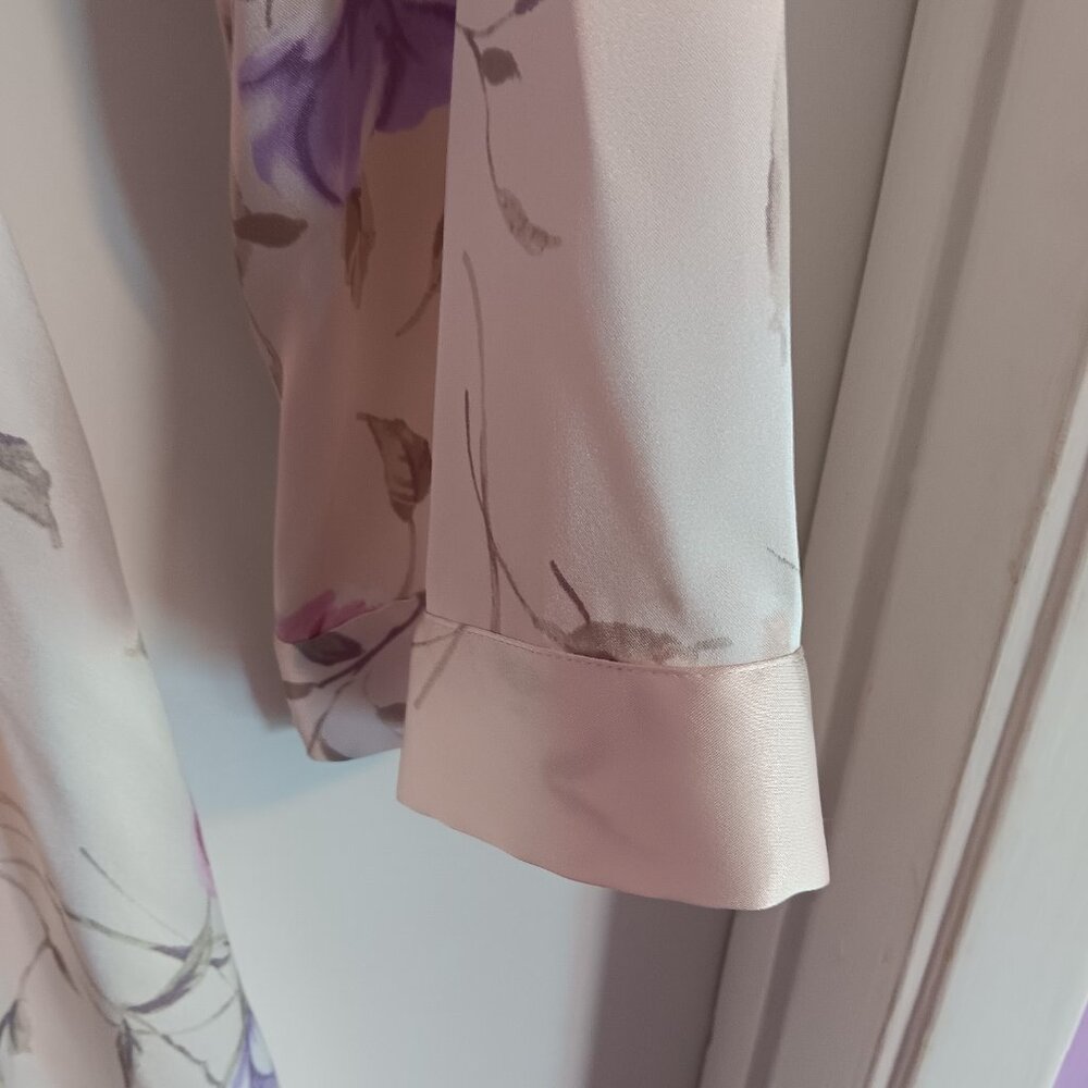 JONES OF NEW YORK Women's Vintage SHORT PALE PINK FLORAL KIMONO ROBE - Picture 5 of 7